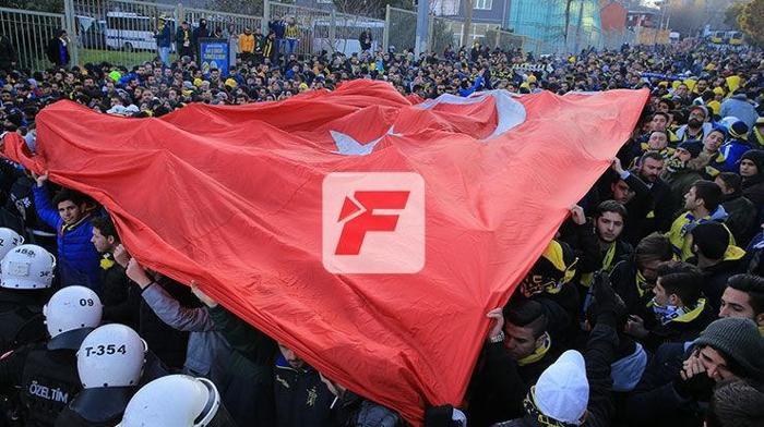 Beşiktaş-Fenerbahçe maçı öncesi şok gönderme