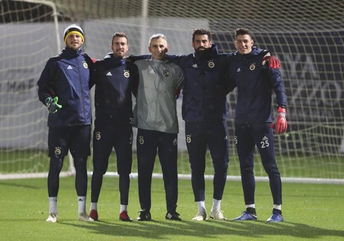 Fenerbahçede Volkan Demirel geri döndü