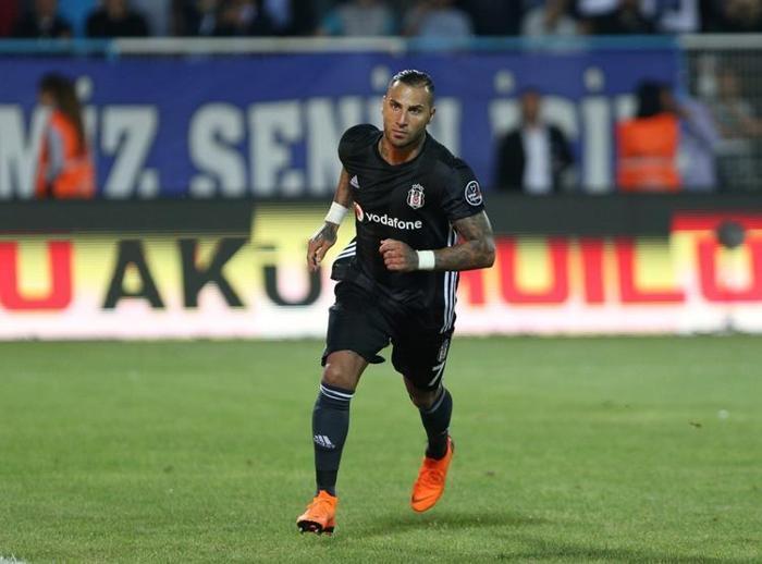 Q7 VE LARIN SON ANDA KADRODA