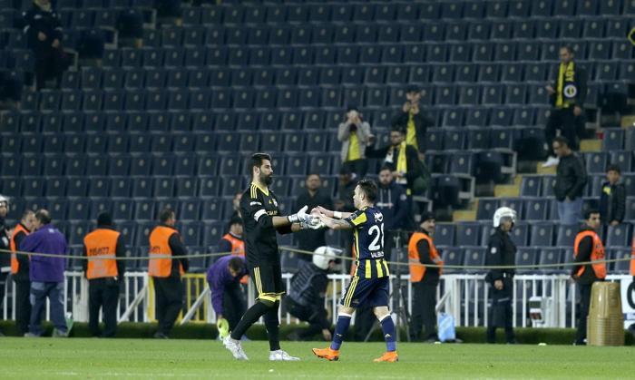 Zirvenin kaderi ne olacak Fanatik yazarları değerlendirdi