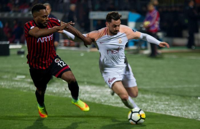 Fanatik yazarlarının Gençlerbirliği - Galatasaray maçı yorumları