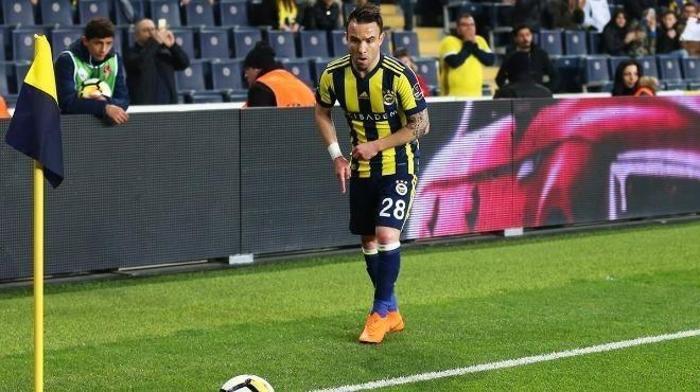 Fenerbahçe teknik direktörü Aykut Kocamanın Mathieu Valbuena kararı