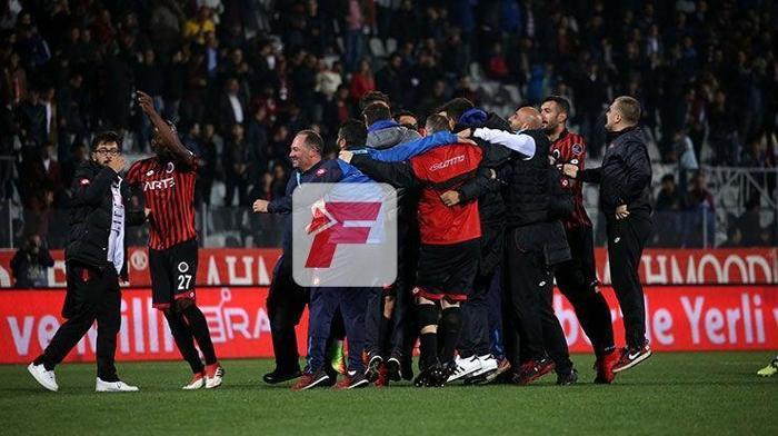 Gençlerbirliği-Galatasaray maçından kareler