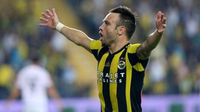 Fenerbahçeli Mathieu Valbuenadan bomba açıklamalar