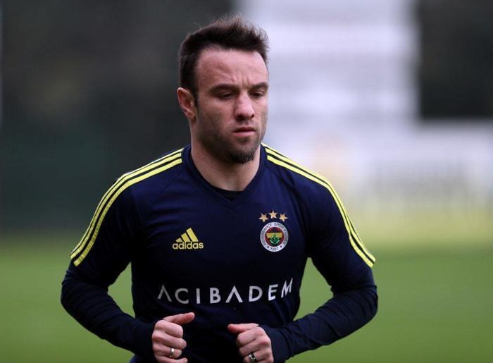 Fenerbahçeli Mathieu Valbuenadan bomba açıklamalar