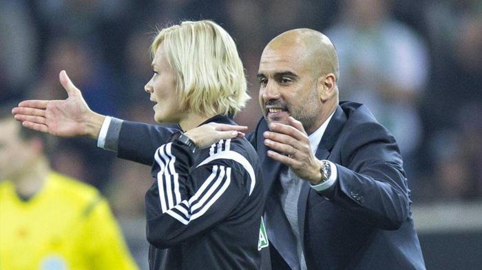Borussia Mönchengladbach Bibiana Steinhaustan özür diledi