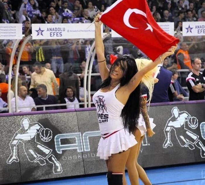 Beşiktaşın yeni transferi Tuğba İldiz