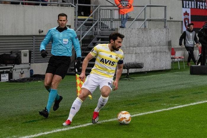 ŞENER ÖZBAYRAKLI - BEŞİKTAŞ