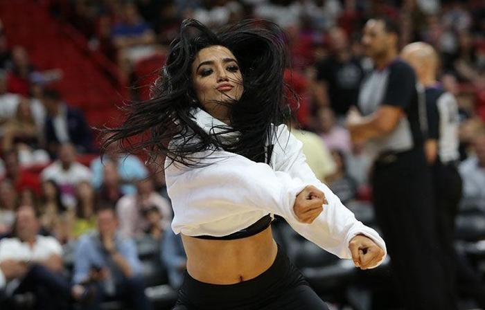 Heat Kızları, Embiidin aklını başından aldılar