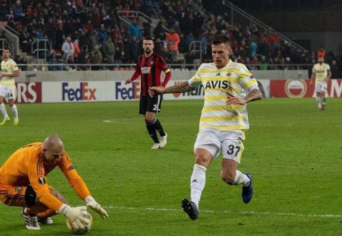 MARTIN SKRTEL - BARCELONA, MONACO