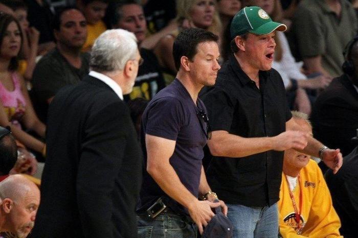 NBA maçına damga vuran ünlü isimler
