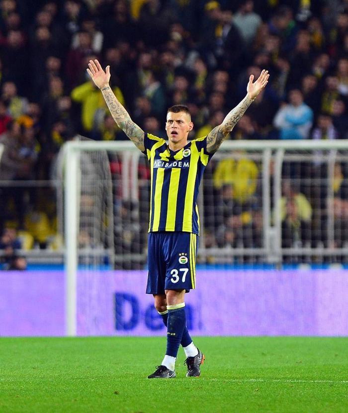 Valbuena sorun değil yıldızdır (Serkan Akcan)