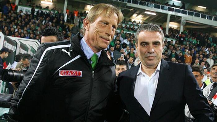 Son dakika haberi Fenerbahçede Okan Buruk sürprizi