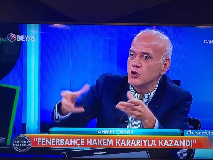 Ahmet Çakar: Fenerbahçe bu maçı hakem kararıyla kazanmıştır