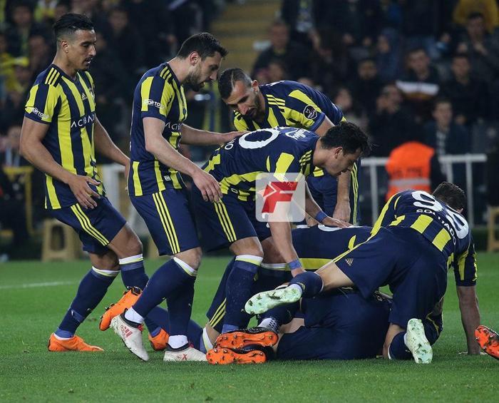 Fenerbahçe - Osmanlıspor maçından kareler