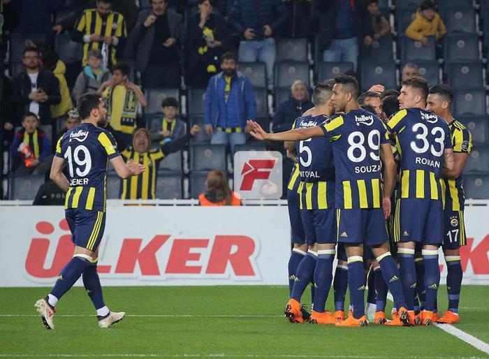 Fenerbahçe - Osmanlıspor maçından kareler