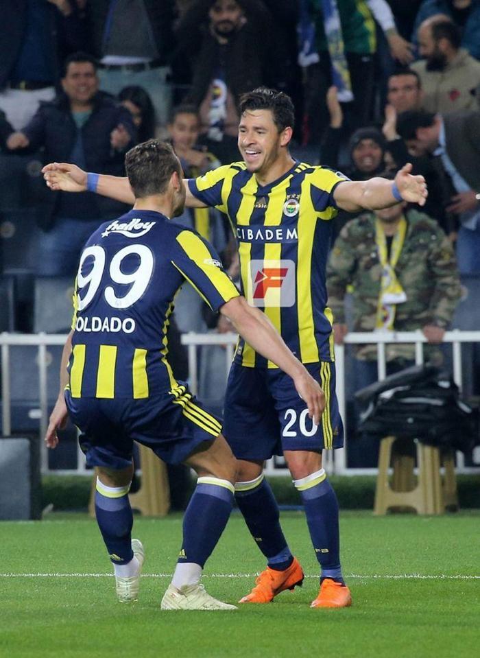 Fenerbahçe - Osmanlıspor maçından kareler