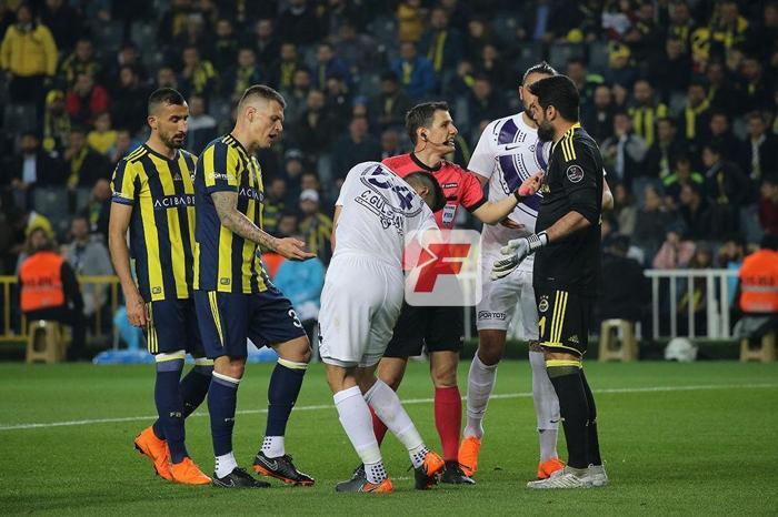 Fenerbahçe - Osmanlıspor maçından kareler