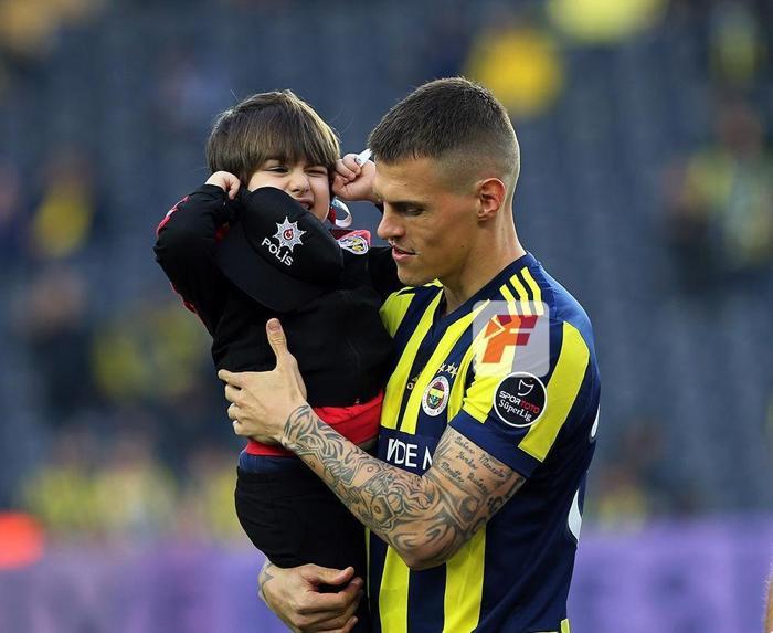 Fenerbahçe - Osmanlıspor maçından kareler