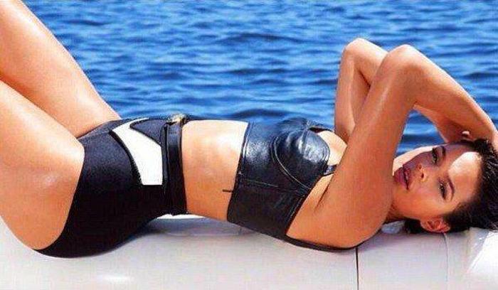 Neymarın sevgilisi Bruna Marquezine İtalyada büyüledi