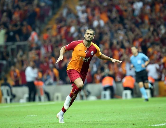 Rodrigues ve Maicondan sonra Eren Derdiyok da ayrılıyor