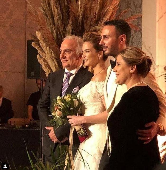 Simge Fıstıkoğlunun yeni soyadı olay oldu