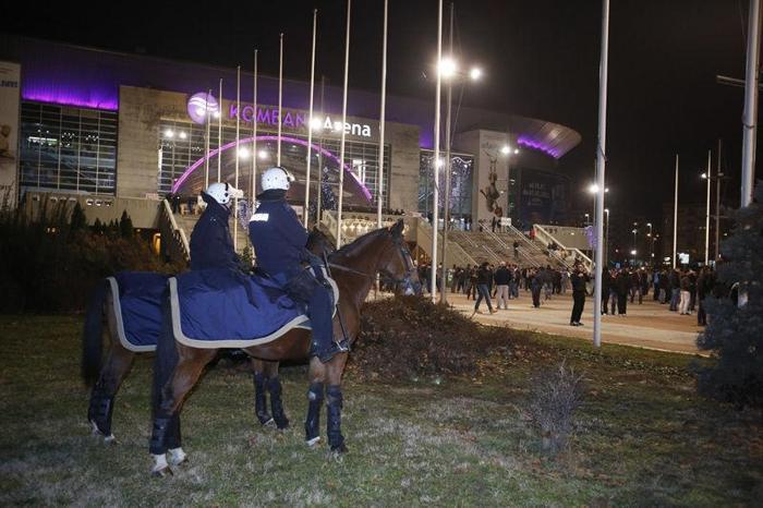 Kızılyıldız - Galatasaray Liv Hospital maçından çok özel fotoğraflar
