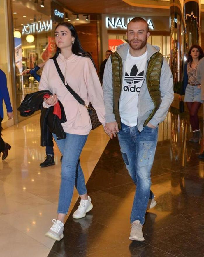 Esra Bilgiç Töre: Gökhanla evli olmak bir gurur