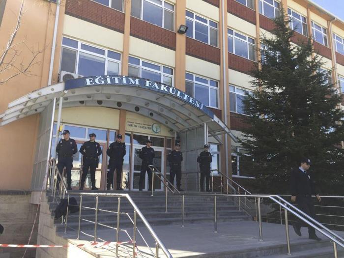 Eskişehir Osmangazi Üniversitesinde silahlı saldırı