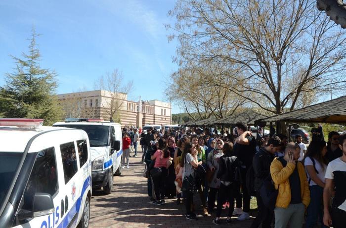 Eskişehir Osmangazi Üniversitesinde silahlı saldırı