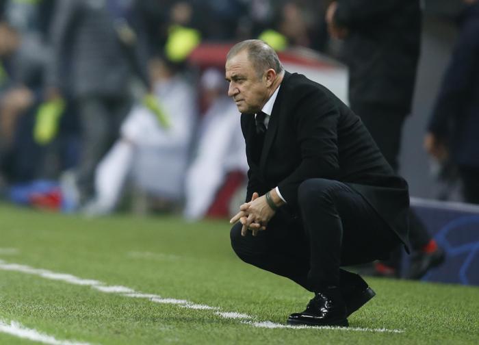 Galatasarayda Fatih Terim neşteri vuruyor Tam 6 futbolcu...