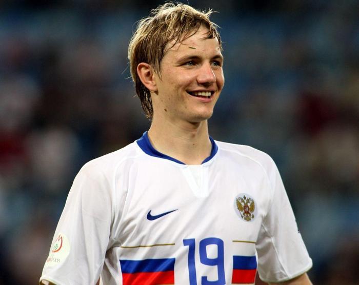 ROMAN PAVLYUCHENKO - POLİTİKA