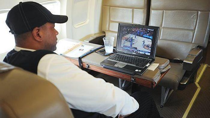 Doc Riversın Celtics döneminde uçaktaki analiz görüntüsü
