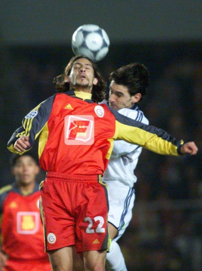ÜMİT DAVALA