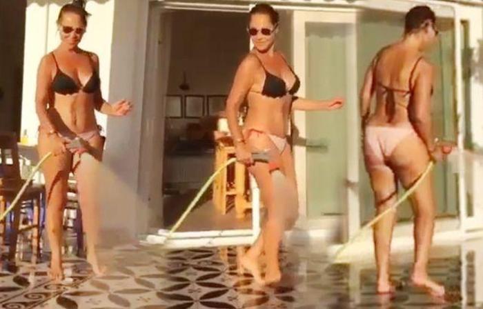 Hülya Avşar kendi filminin kapağı için soyundu