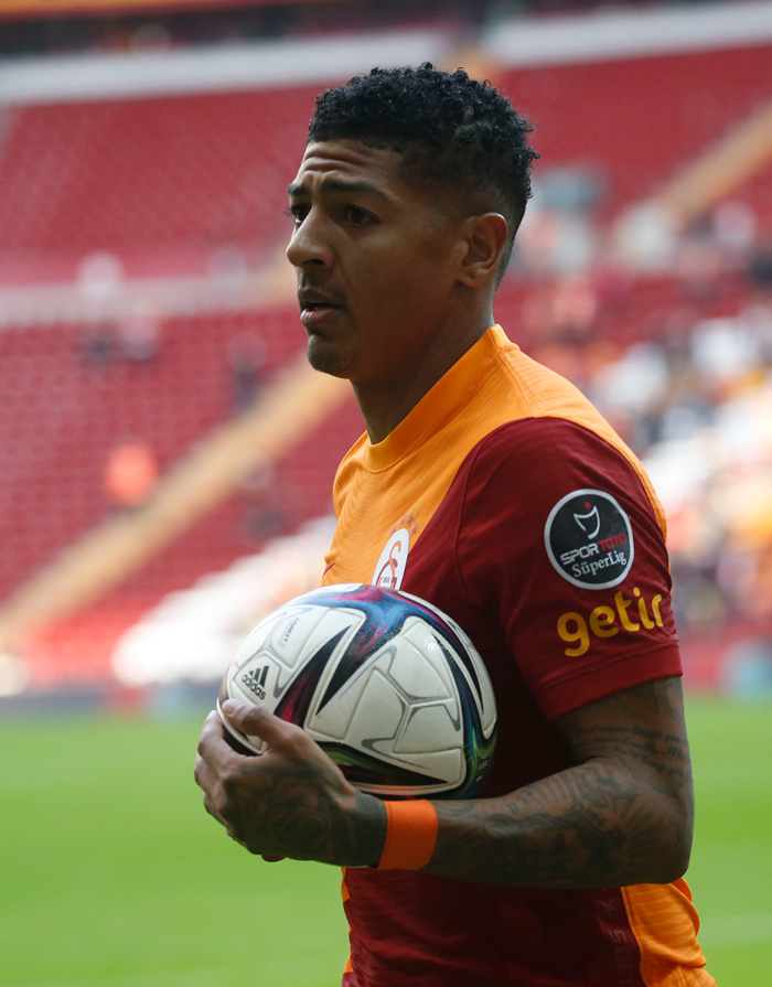 Galatasaray transfer haberi: Van Aanholt & Vedat Muriç takası iddiası