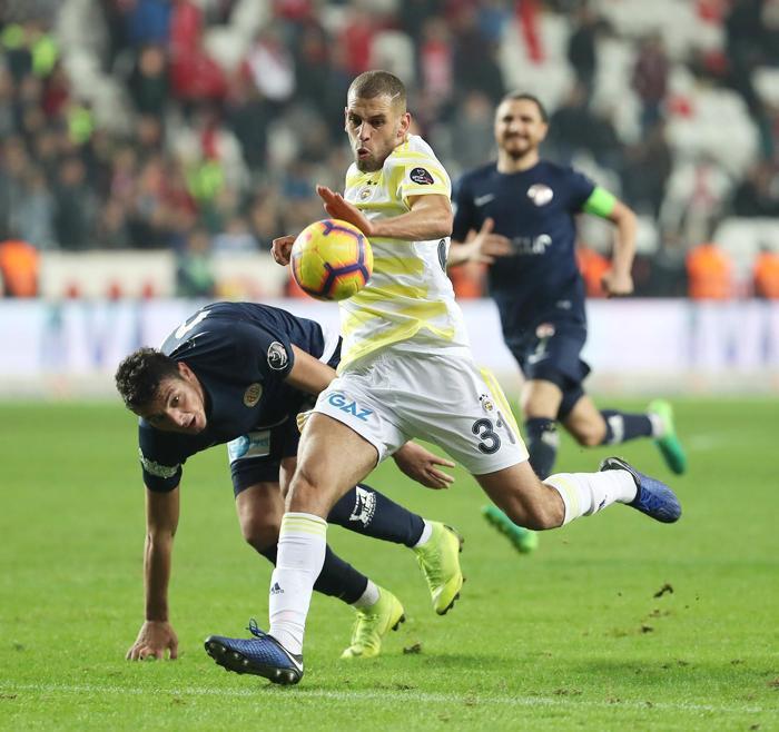 İslam Slimani için inanılması zor iddia: Düşman kulüp Beşiktaşa gidecek