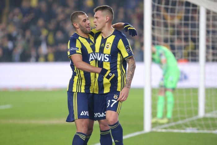 İslam Slimani için inanılması zor iddia: Düşman kulüp Beşiktaşa gidecek