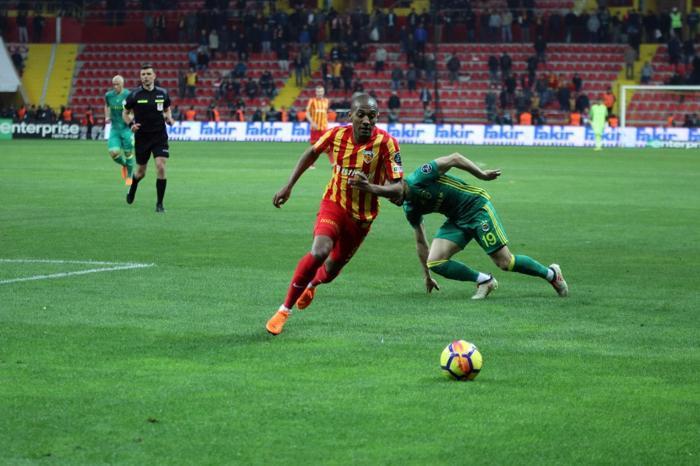 Fanatik yazarlarının Kayserispor - Fenerbahçe maçı yorumları