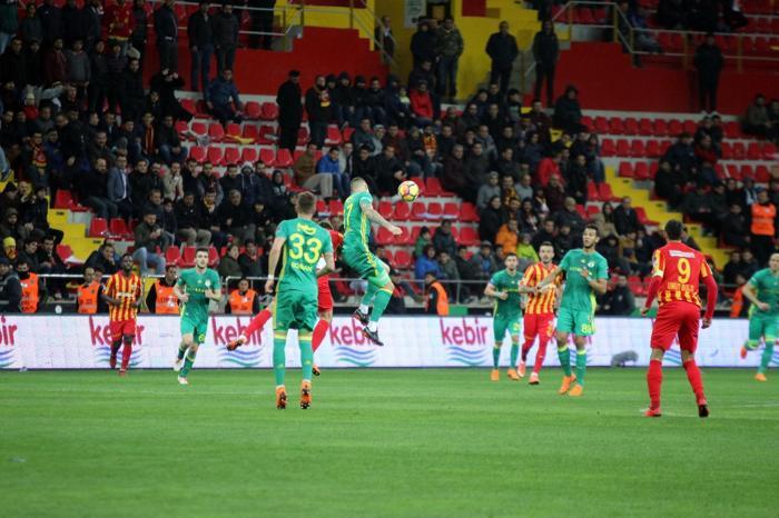 Fanatik yazarlarının Kayserispor - Fenerbahçe maçı yorumları