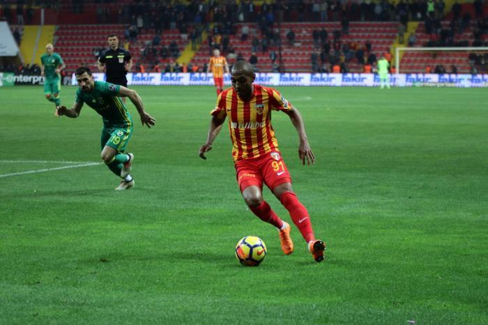 Fanatik yazarlarının Kayserispor - Fenerbahçe maçı yorumları