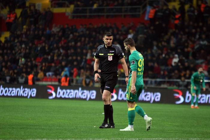Kayserispor-Fenerbahçe maçından kareler