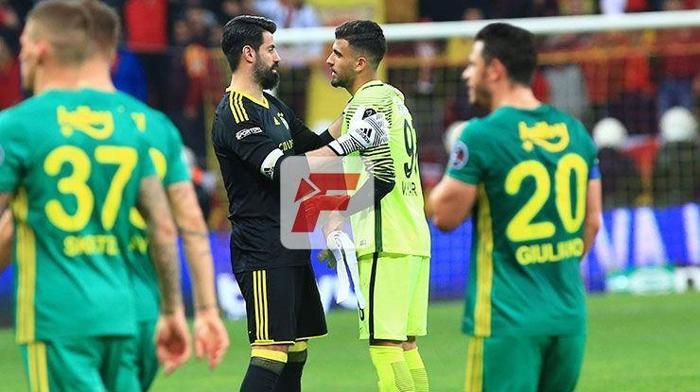 Kayserispor-Fenerbahçe maçından kareler