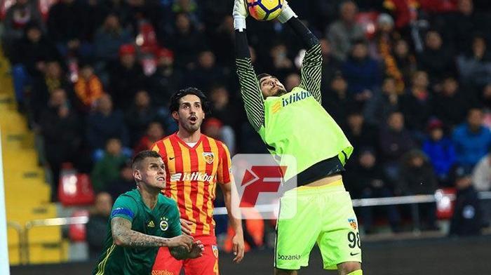 Kayserispor-Fenerbahçe maçından kareler