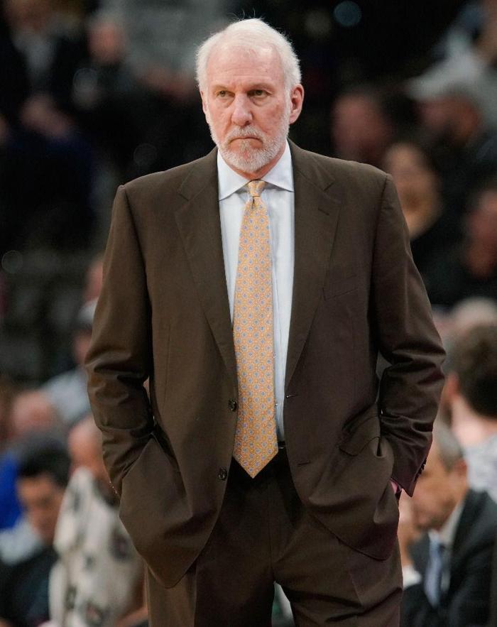 Popovich, LeBron Jamese destek çıktı