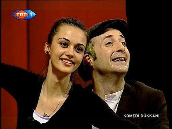 HANDE SORAL
