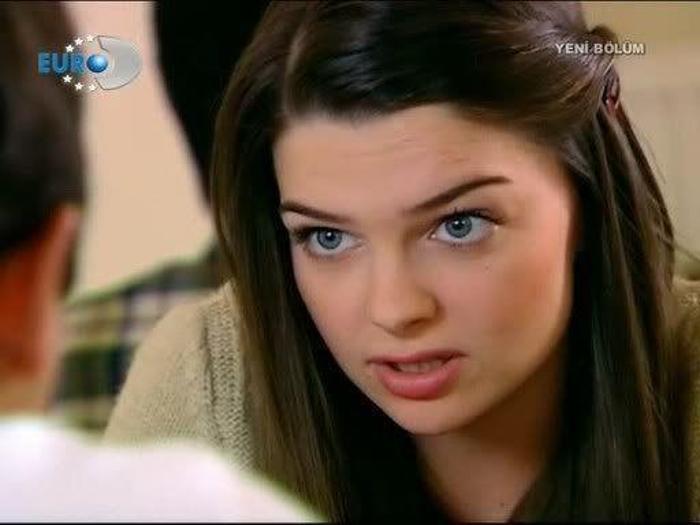 PELİN KARAHAN