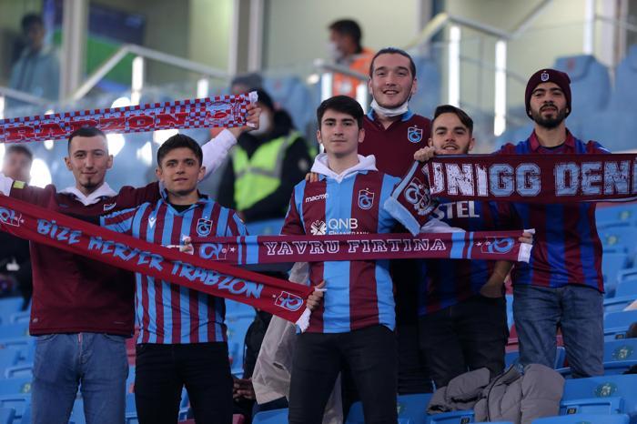 Trabzonspor - Başakşehir maçından kareler