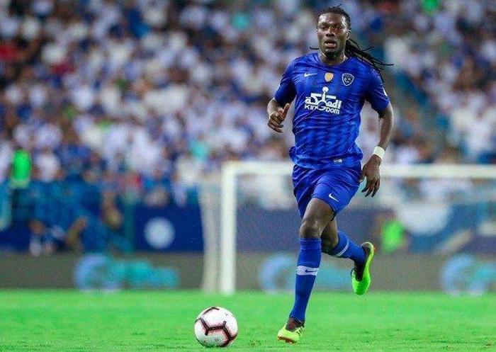 Eski Galatasaraylı Bafetimbi Gomisten flaş transfer açıklaması