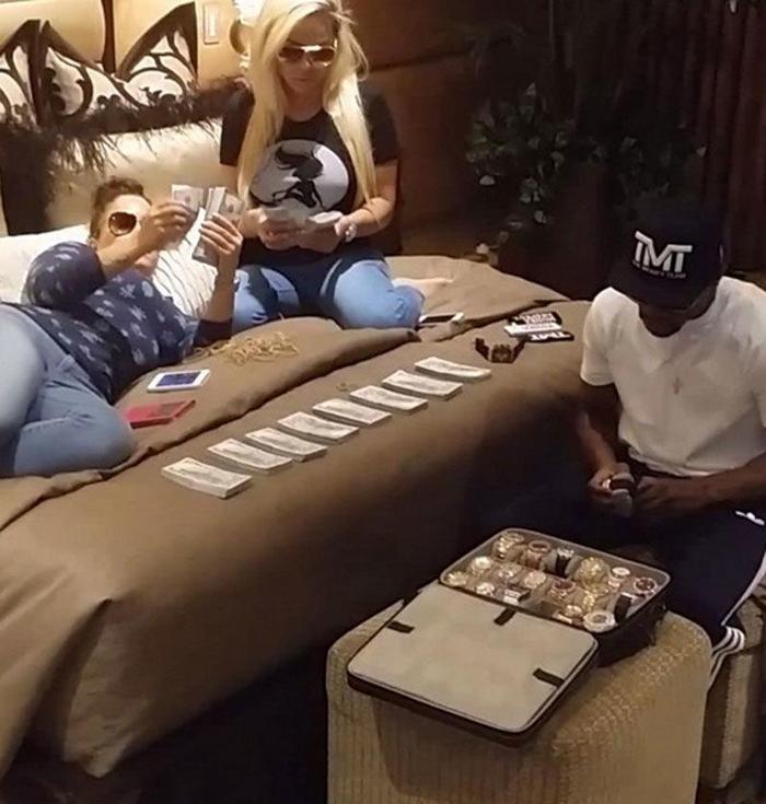 Floyd Mayweather son paylaşımıyla olay yarattı